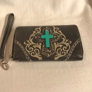 Montana West Zip Wallet/Clutch Wristlet with Faux Turquoise Cross